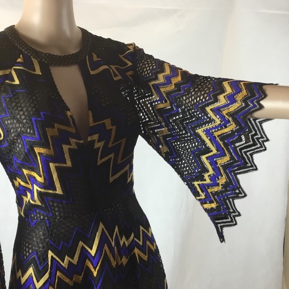 🤗SOLD🤗 BCBGMaxAzria Selena Lace Halter Dress - Picture 3 of 8